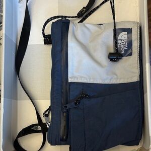 The North Face Navy and periwinkle Messenger Bag